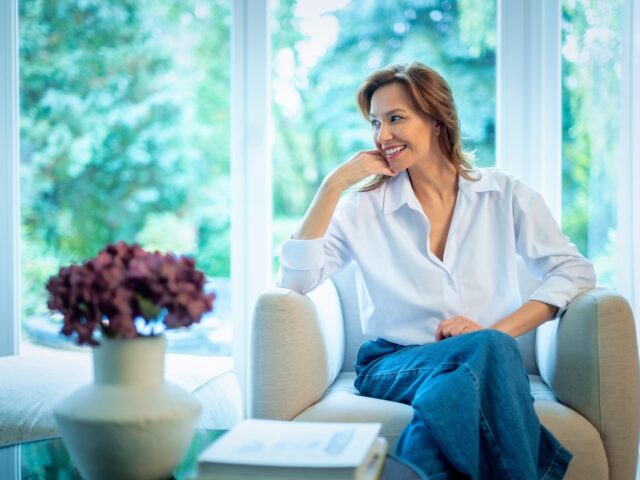 What Age Should Women Consider Starting HRT?